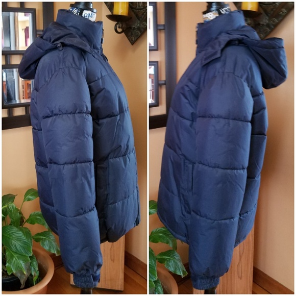 (SOLD)MEN'S NORDICTRACK BLUE PUFFER WINTER COAT! - Picture 4 of 8